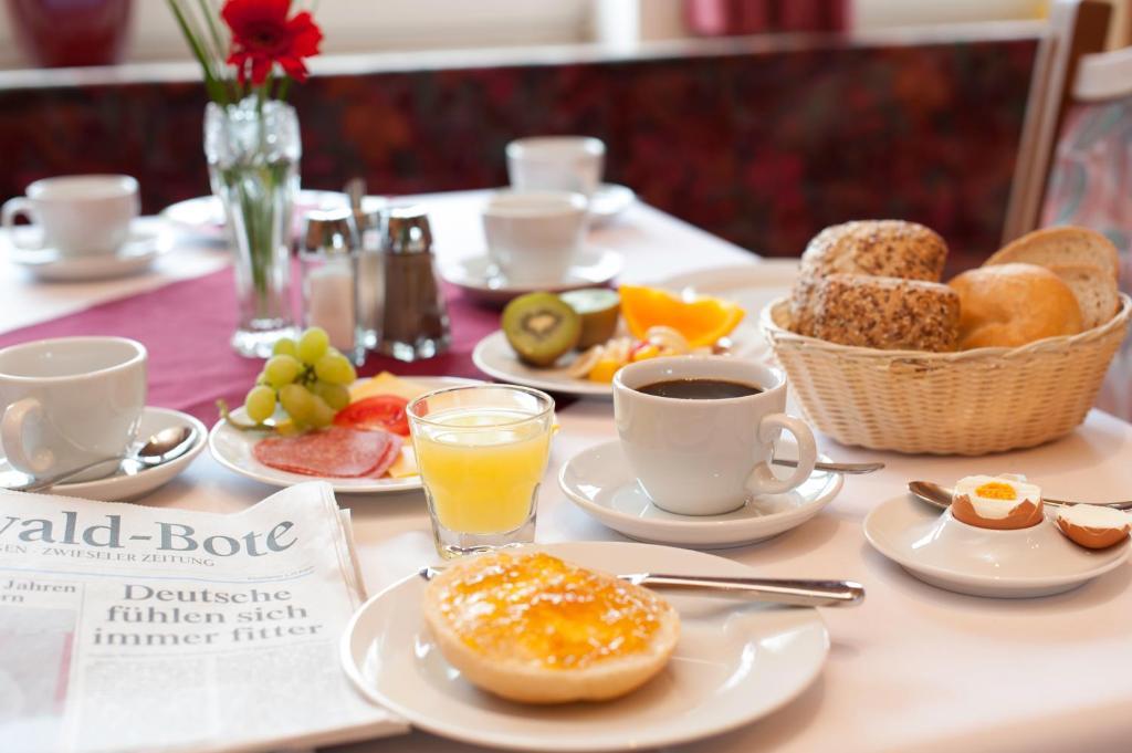 Hotel Eisensteiner Hof بايريش أيزنشتاين المظهر الخارجي الصورة